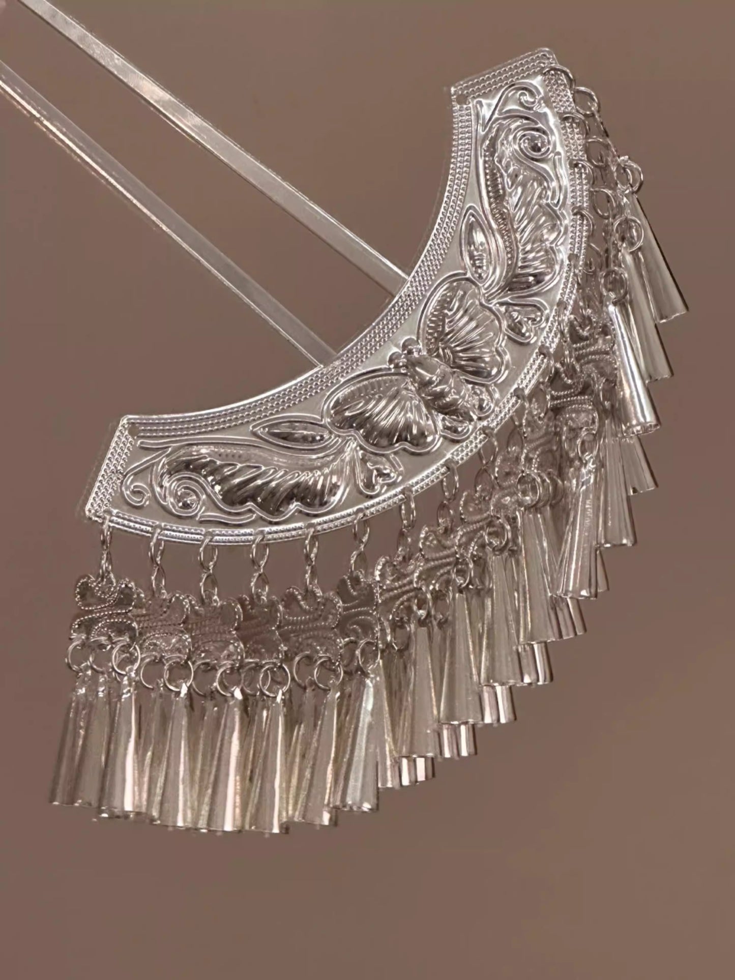 New Chinese Crescent Tassel Side Hairpin – Miao Silver Ethnic Hair Accessory for Hanfu &Qipao