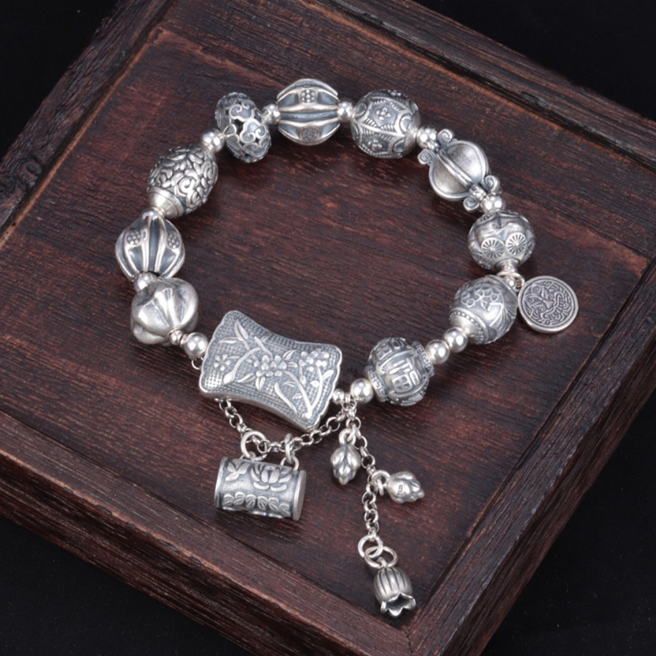 Vintage Heavy Work Pattern Round Beads Ruyi Lock Tassel Bracelet-Sterling Silver