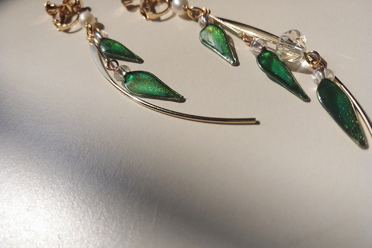 Vintage Style Bamboo Leaf Ear Clip Earrings