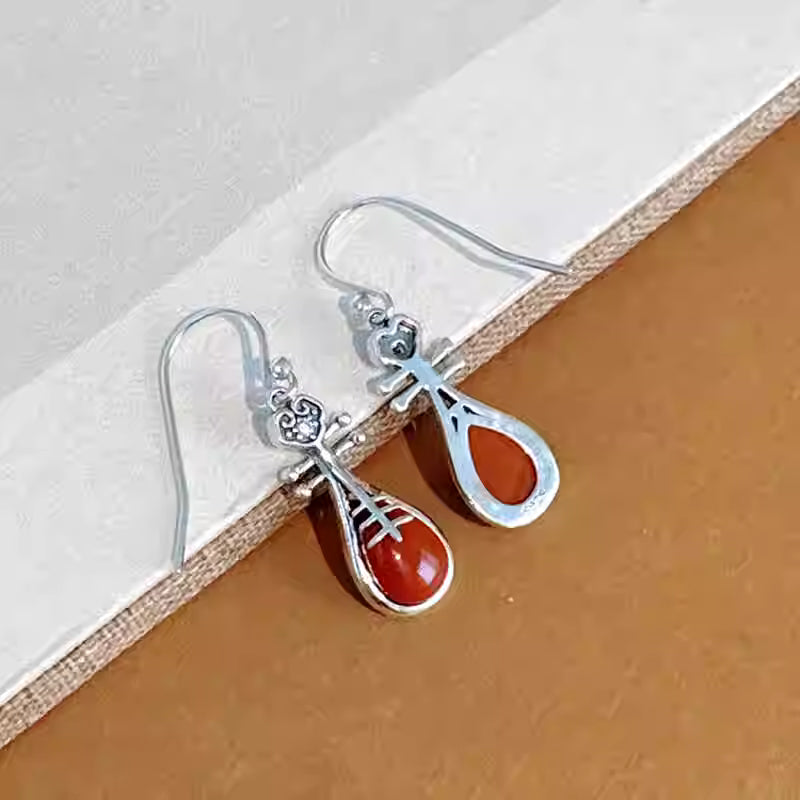 Nanhong Agate Pipa Earrings – Vintage Chinese Style Red Gemstone Drop Earrings for Women
