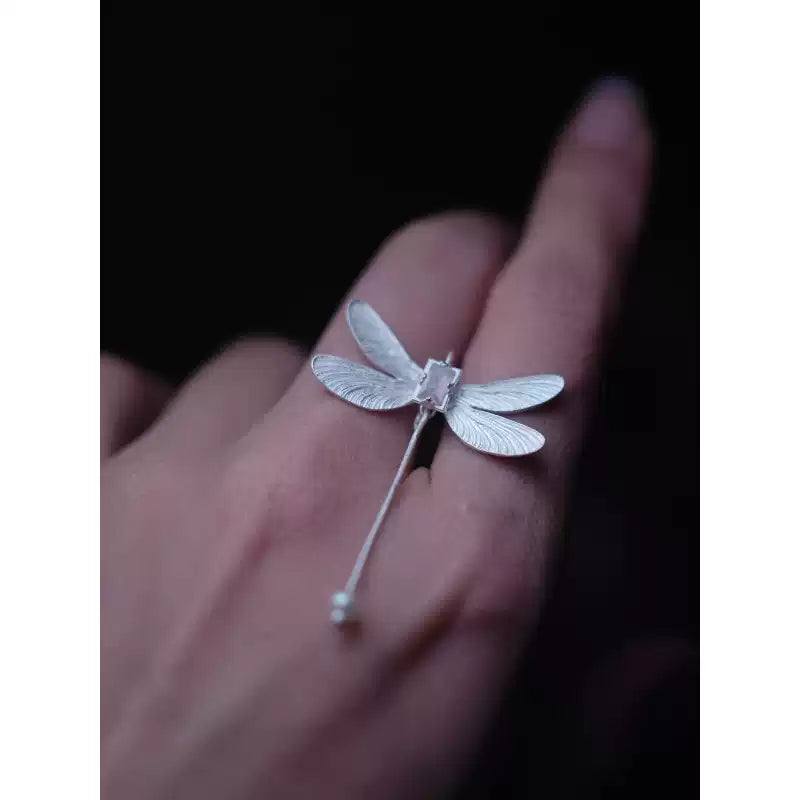 Textured Dragonfly Zircon Brooch – New Chinese Style Silver-Plated Copper Lapel Pin