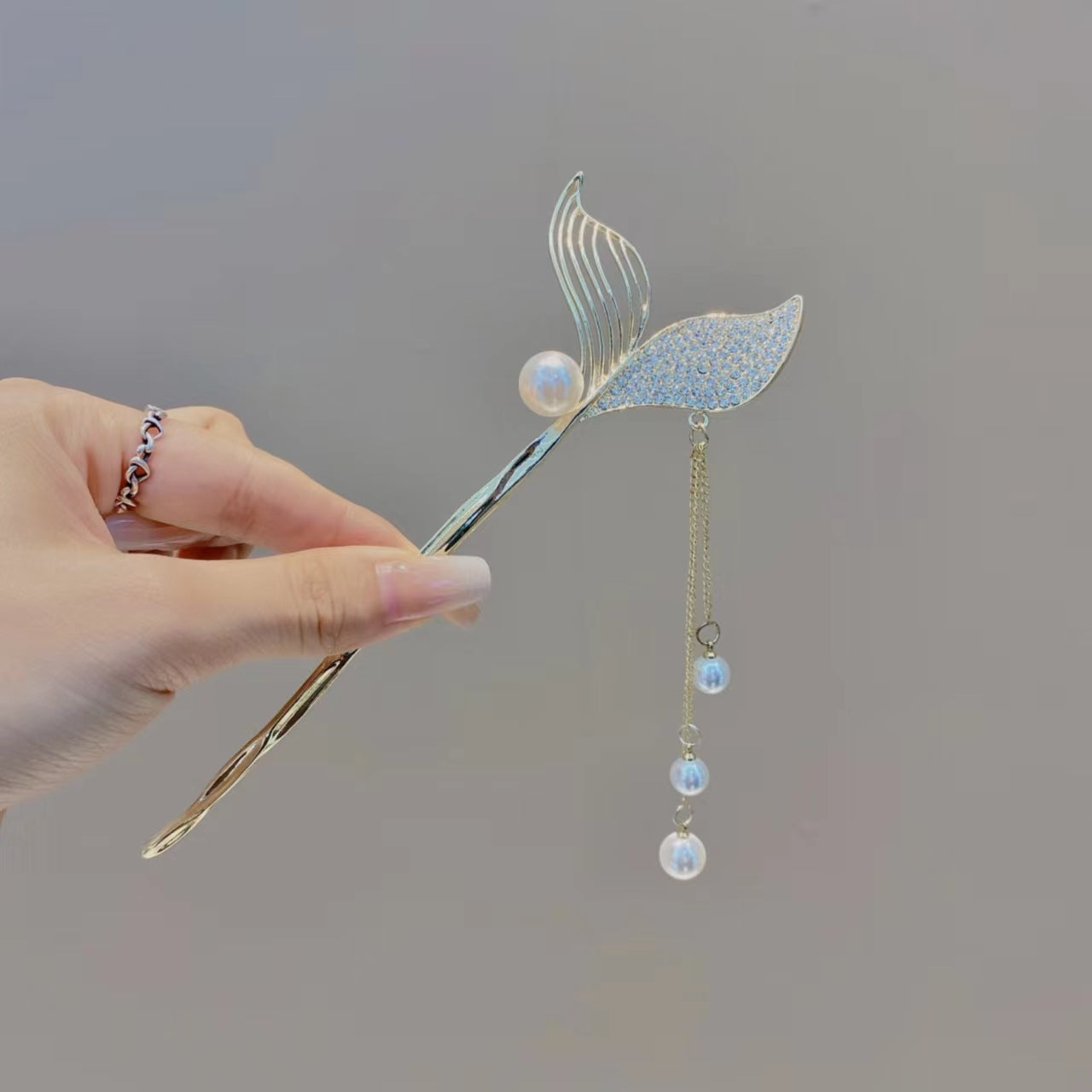 Beauty Fish Tail Tassel Half Face Rhinestone Hairpin - Metal