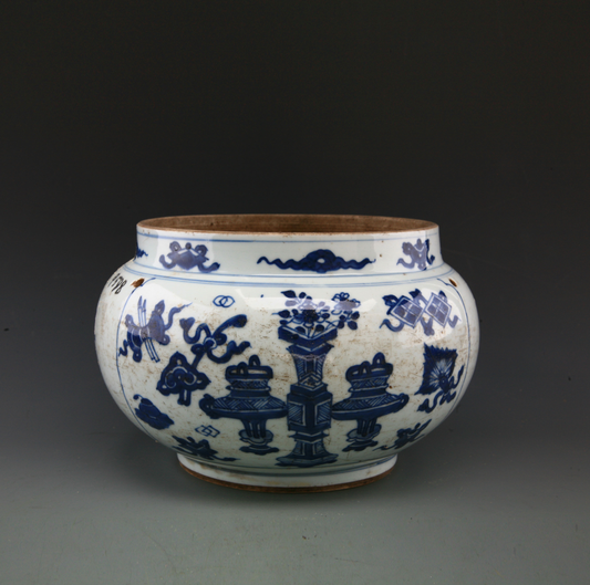 Antique blue-and-white jar decorated with a Chinese Bogu arrangement