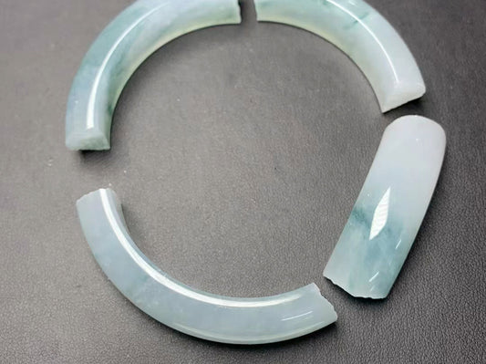 Jade Bracelet Meaning When It Breaks