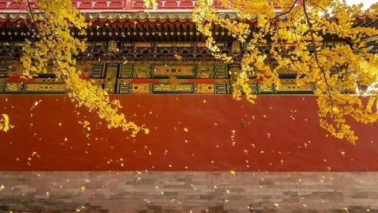 What Jewelry Do Chinese Wear in Autumn?