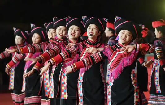 Who Are the Lahu People? History, Gourd Culture, Clothing, and Festivals
