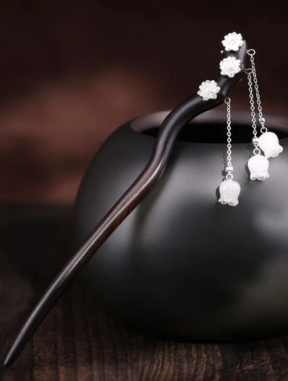 3 white flowers 3 lily of the valley tassel hairpin - wood