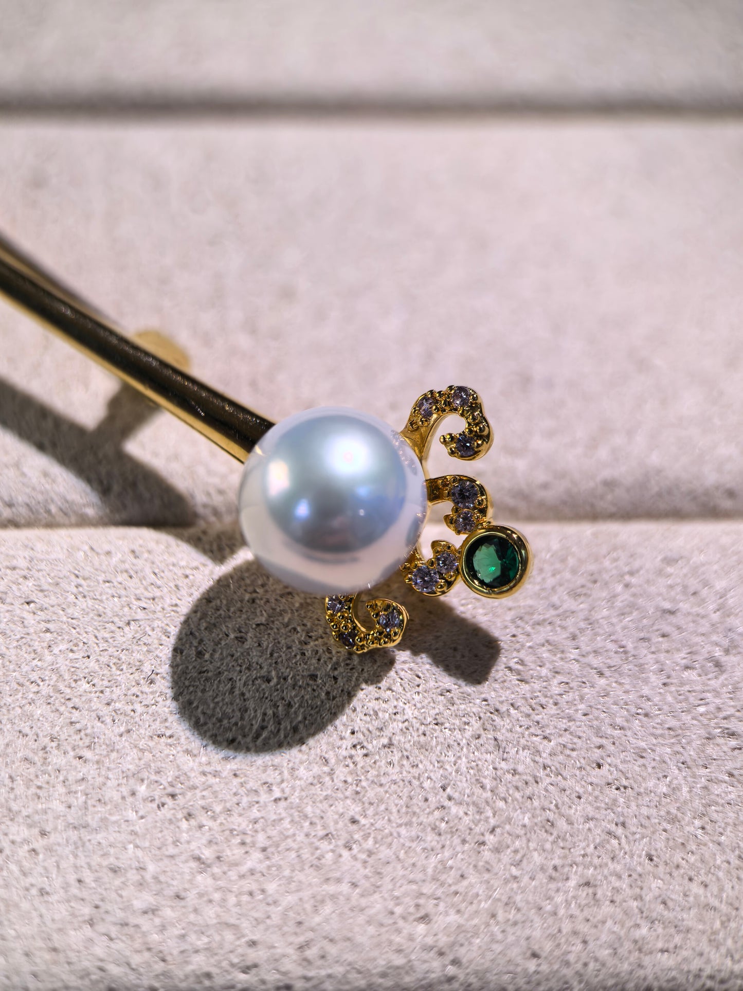 Lion Dance Pearl Brooch | Natural Freshwater Pearl 8–9mm White Luxury Statement Jewelry Pin