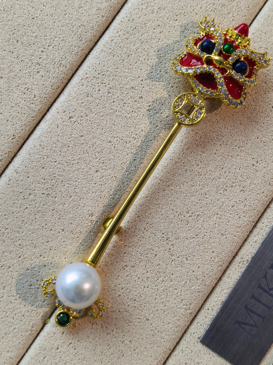 Lion Dance Pearl Brooch | Natural Freshwater Pearl 8–9mm White Luxury Statement Jewelry Pin