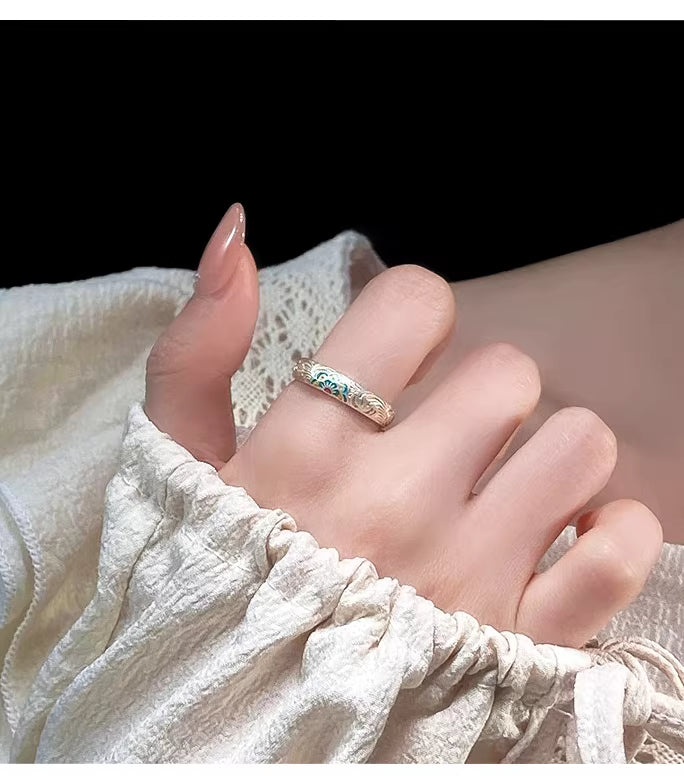 9999 Fine Silver Bao Xiang Enamel Ring – Chinese Tang Grass Pattern Adjustable Ring with Engraved Heart Sutra for Women