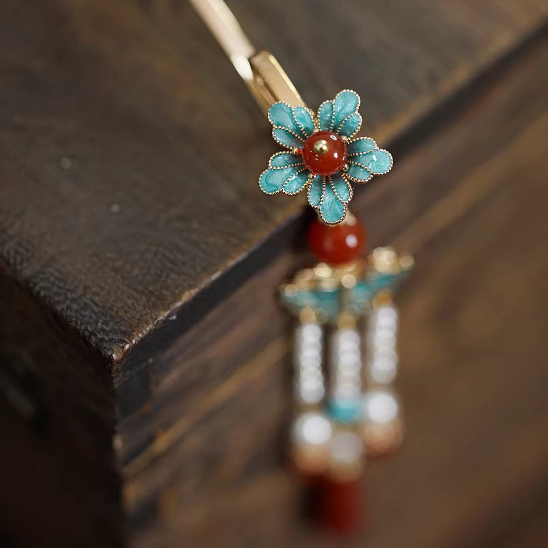 Red Agate Butterfly Pearl Tassel Hairpin – Handmade Hanfu Hair Accessory with Gold