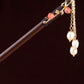Branch Red Pearl 3 White Pearl Tassel Hairpin - Wood