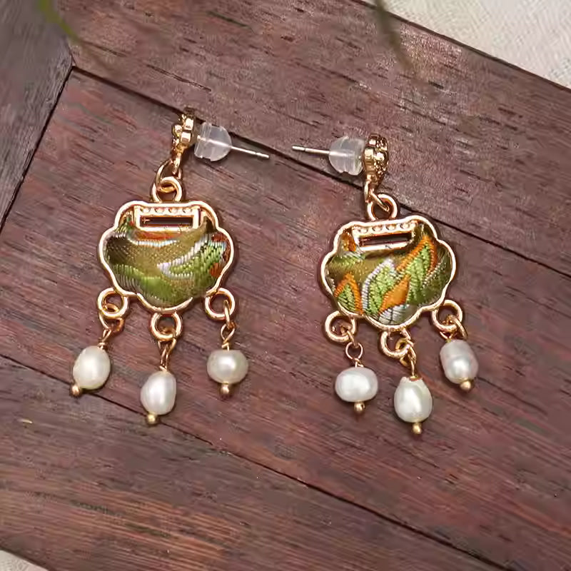 Song Brocade Ruyi Lock Pearl Earrings – Chinese Intangible Heritage Hanfu &Qipao Style Jewelry