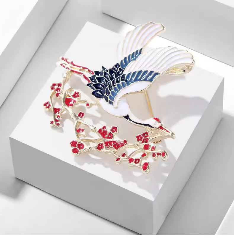 Vintage Chinese Crane & Plum Blossom Brooch – Elegant Oriental Lapel Pin for Women
