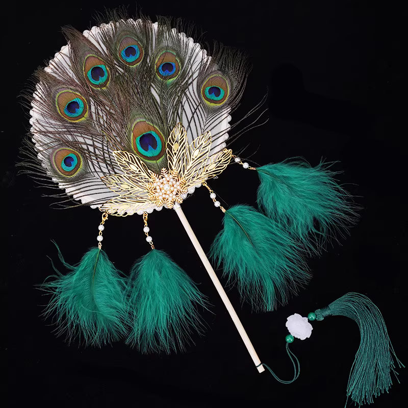 Peacock Feather Round Fan with Long Handle – Vintage Chinese Handheld Fan for Hanfu &amp; Qipao
