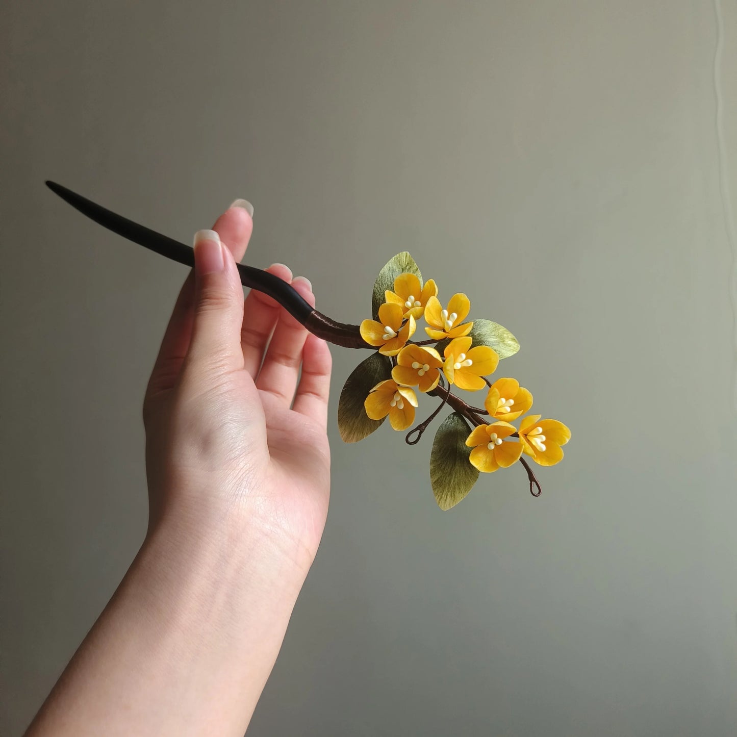 Osmanthus Hairpin | Silk Floral Hair Accessory with Sandalwood Stick for Hanfu & Qipao