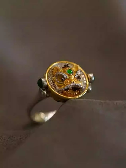 Reversible Double-Sided Chinese Lion Ring – Gold Tone Guardian Lion Statement Ring