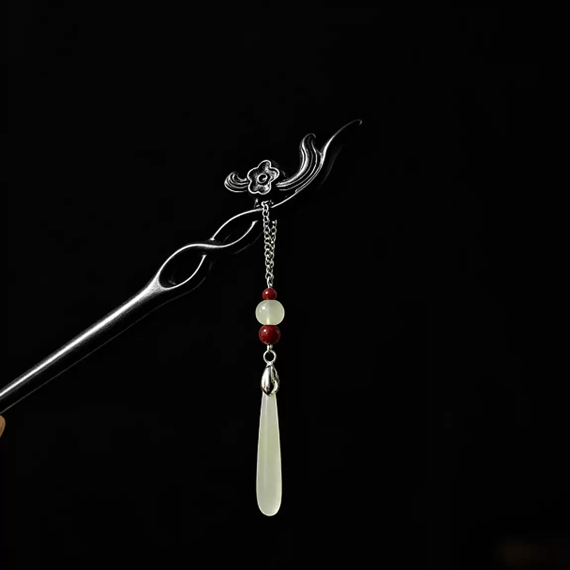 Traditional Chinese Plum Blossom Hairpin – Ebony Wood Hair Stick with Jade Teardrop for Hanfu