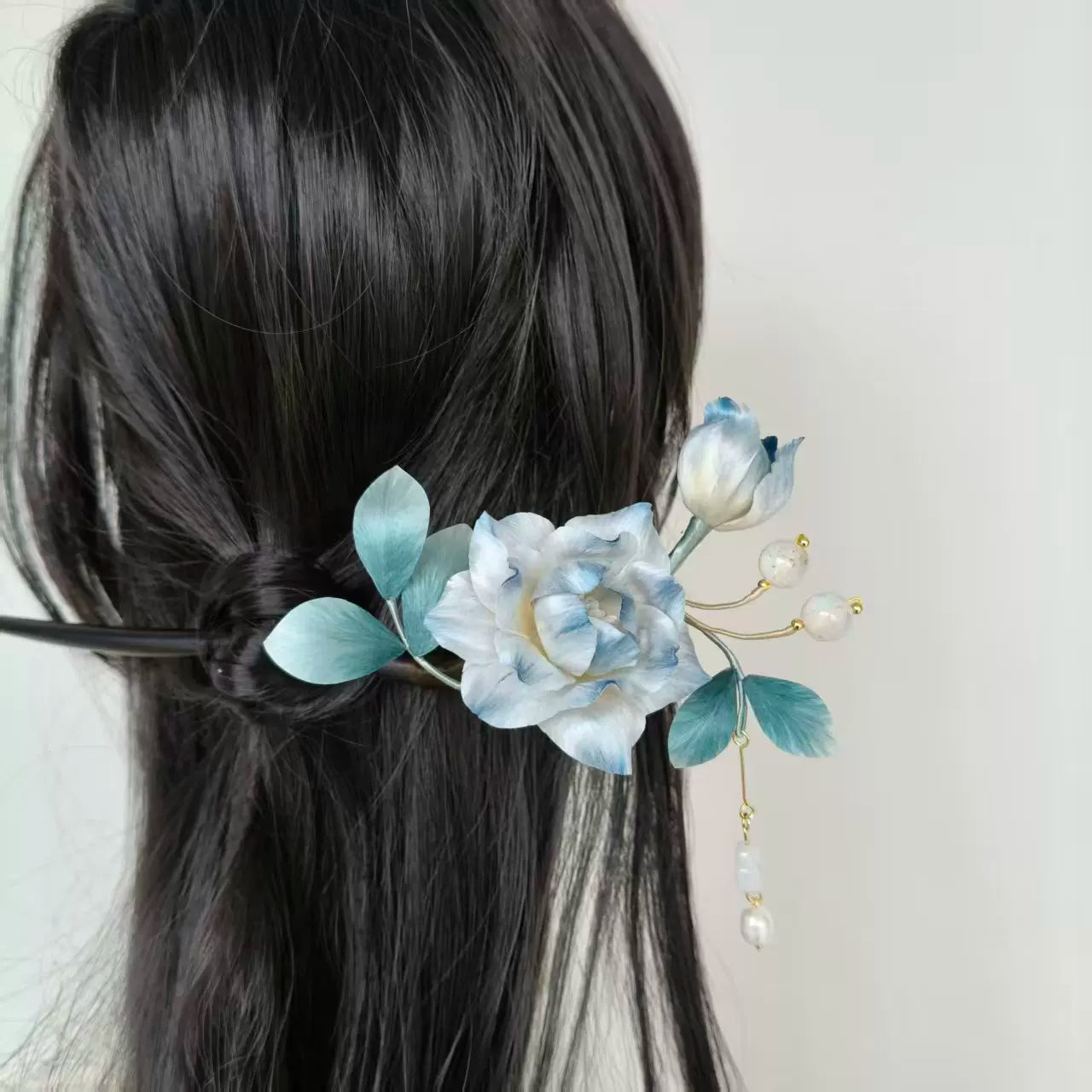 Velvet Ice Blue Rose Hairpin | Handmade Sandalwood Chinese Hair Accessory for Elegant Style