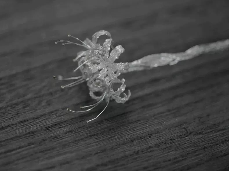 Original Handmade Lycoris Radiata Hair Stick – Elegant Oriental Floral Hairpin