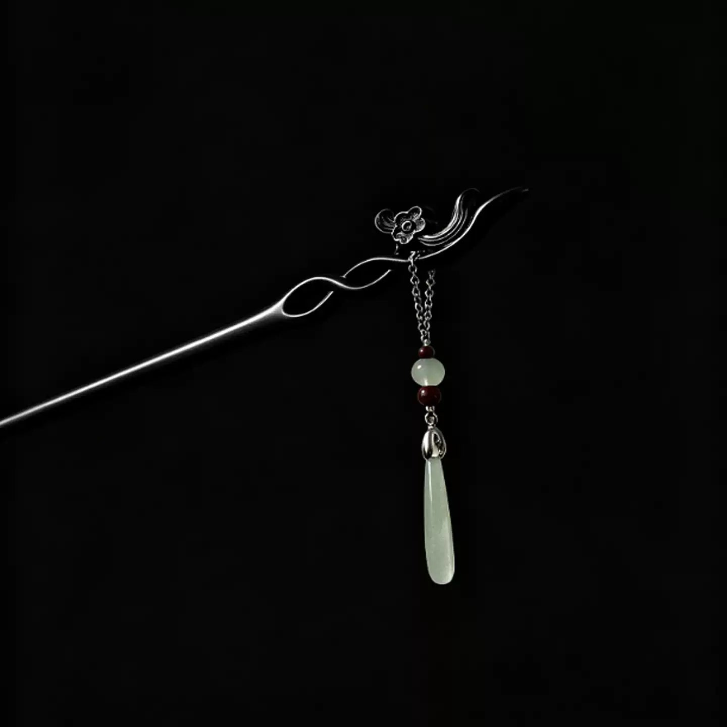Traditional Chinese Plum Blossom Hairpin – Ebony Wood Hair Stick with Jade Teardrop for Hanfu