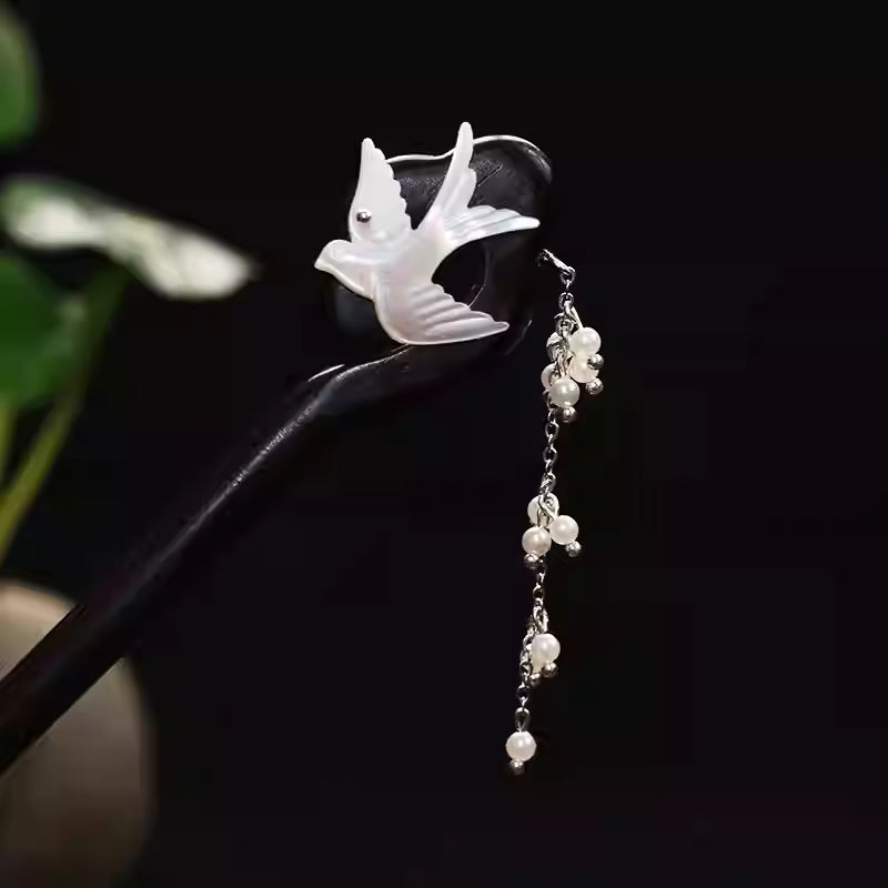 Natural Mother-of-Pearl Swallow Hairpin – Black Ebony with Pearl Tassels