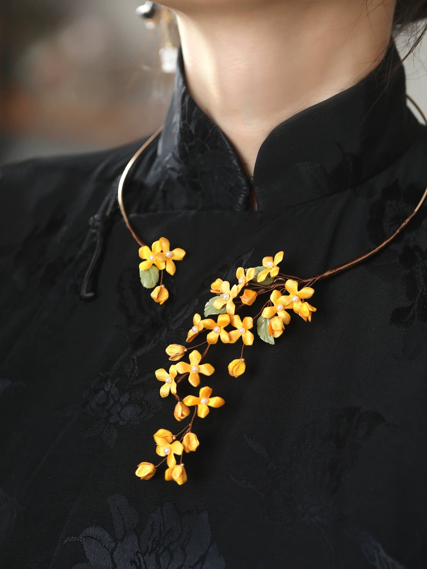Guofeng Osmanthus Collar Necklace – Elegant Qipao Accessory
