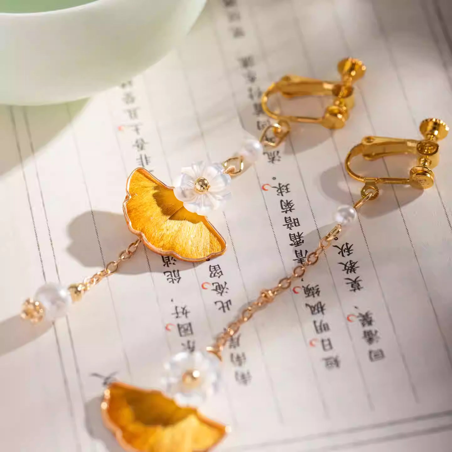 Handcrafted Ginkgo Tassel Earrings – Alloy, Shell Flowers &amp; Silk Thread, Traditional Chinese Hanfu Accessories for Women