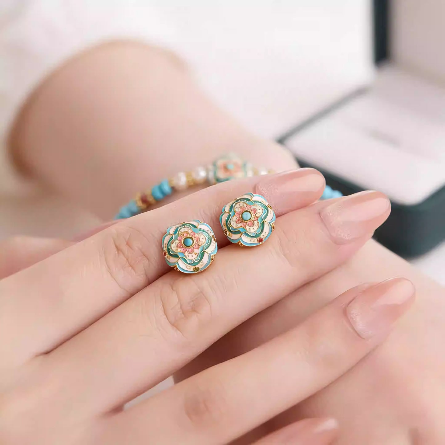 New Chinese Style Enamel Turquoise Stud Earrings – Vintage Guofeng Light Luxury Jewelry