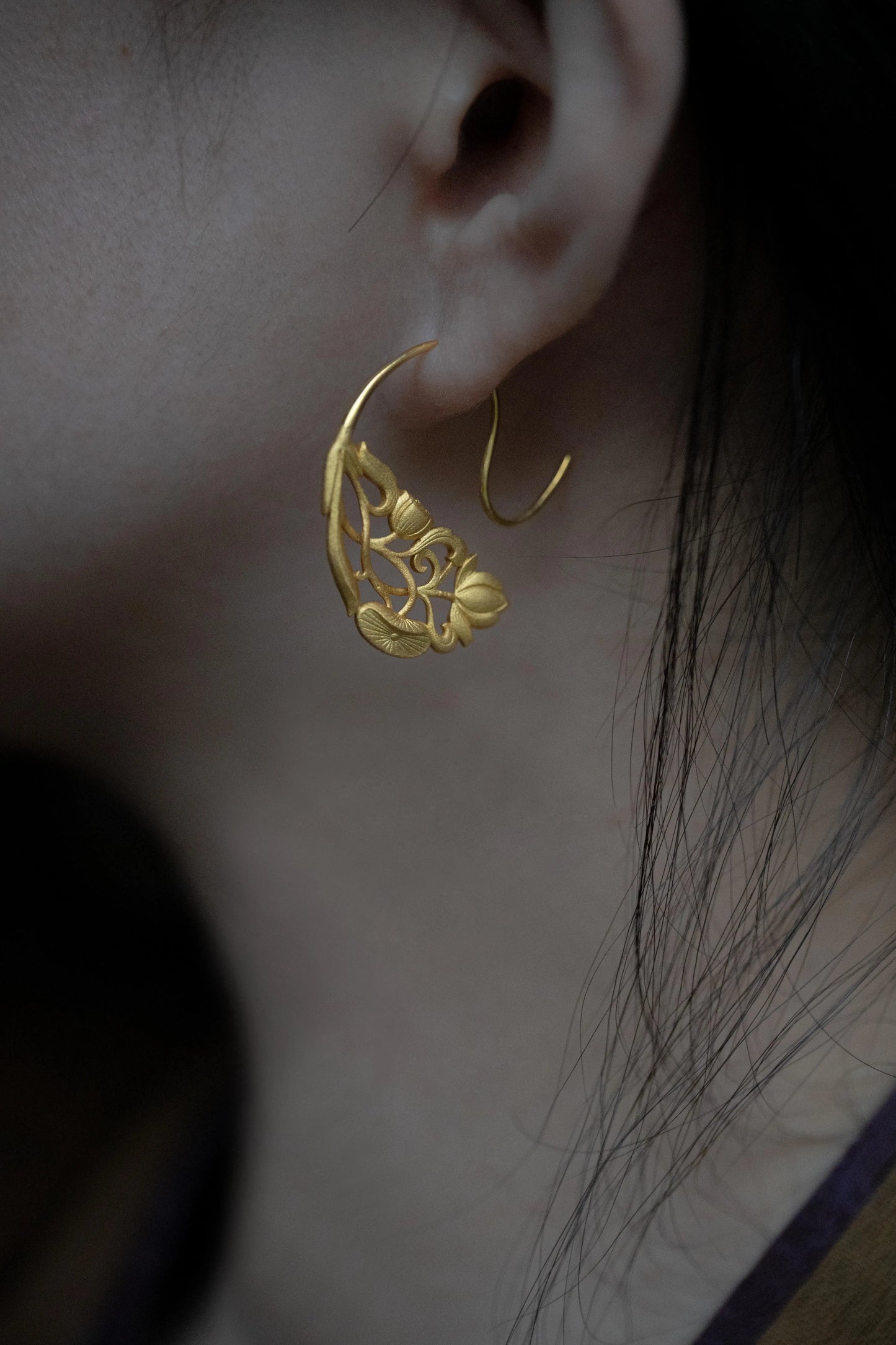 Lotus Step Earrings – Hollow Carved Chinese Style Zen Aesthetic Drop Earrings