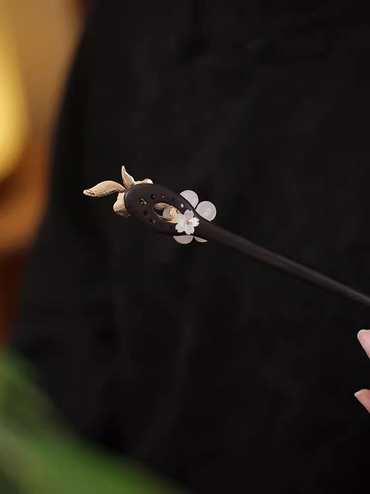 Chinese Style Ebony Wood Hairpin with White Flowers and Pearl – Elegant Traditional Hair Accessory for Women