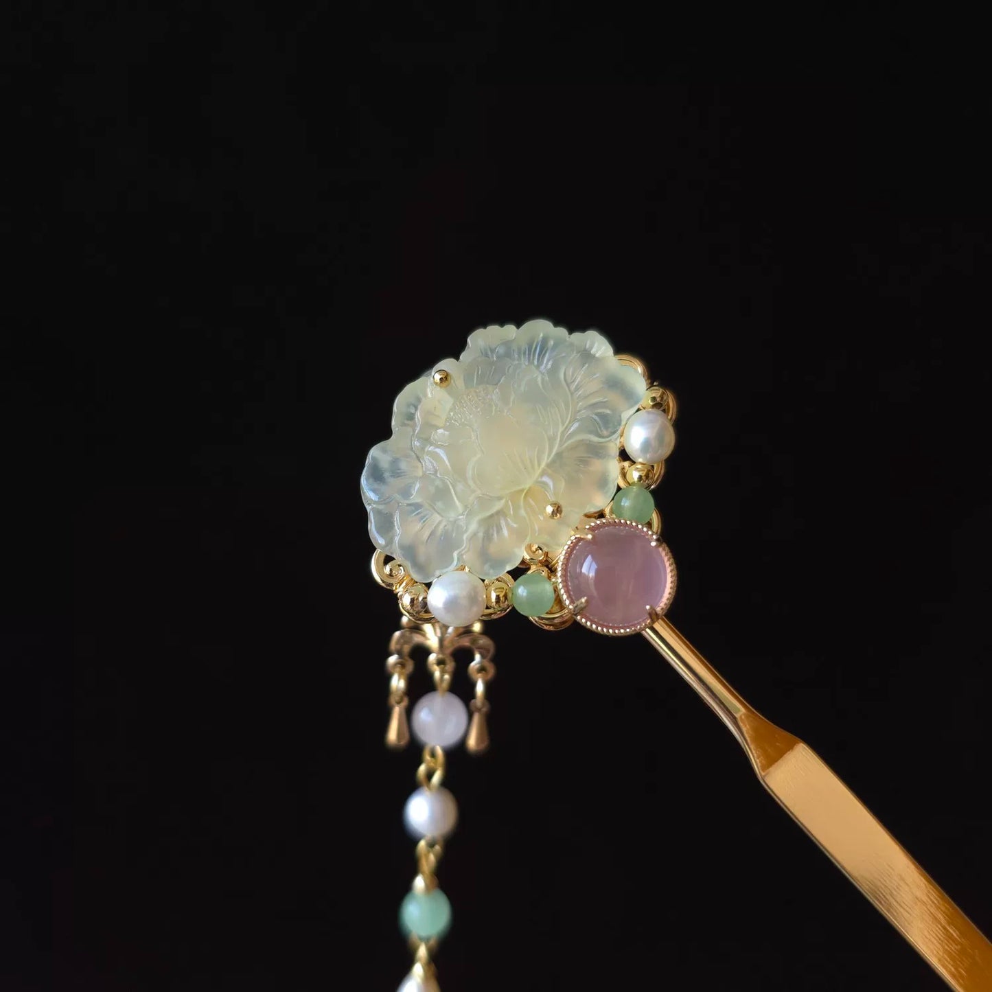 Traditional Chinese Hair Stick with Jade & Pearls | Handmade Hanfu & Qipao Hair Accessory
