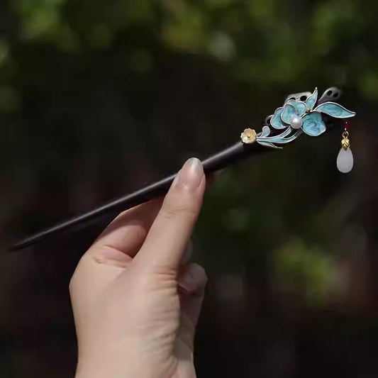 Elegant Hanfu Hairpin – Ebony Wood Butterfly with Cloisonné Craft for Updos