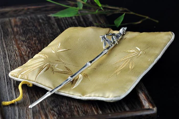 Elegant S925 Silver Bamboo Leaf Hairpin – Minimalist Chinese Hair Accessory for Women