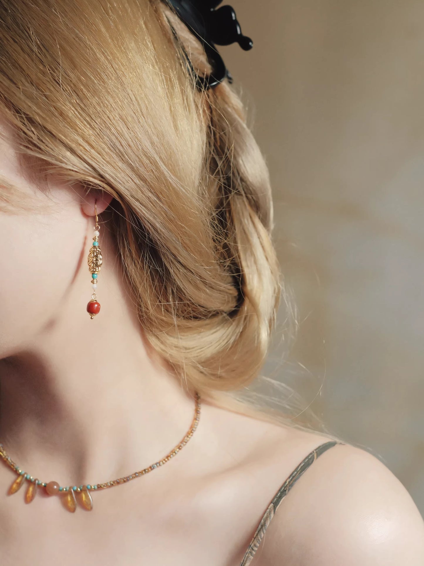 Dunhuang Red Agate Earrings – New Chinese Style Silver Drop Earrings for Hanfu