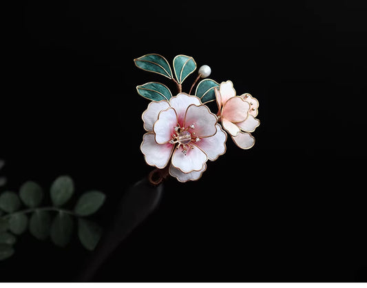 Handmade Pink Velvet Flower Hairpin – Chinese Intangible Heritage Silk Flower Hair Accessory for Hanfu & Guofeng Style