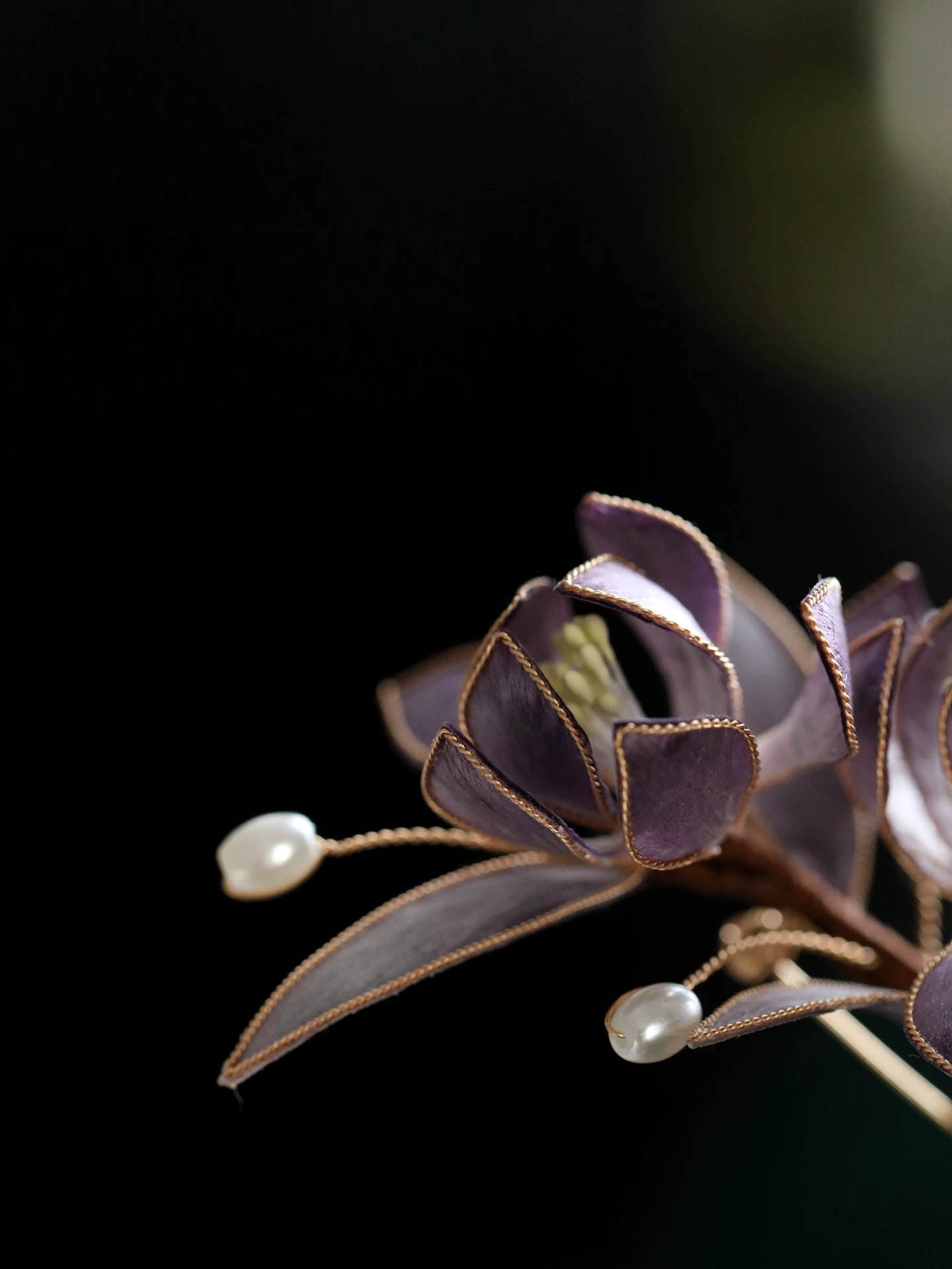 Non-Heritage Craft Purple Magnolia Pin – Classic Chinese Style Brooch