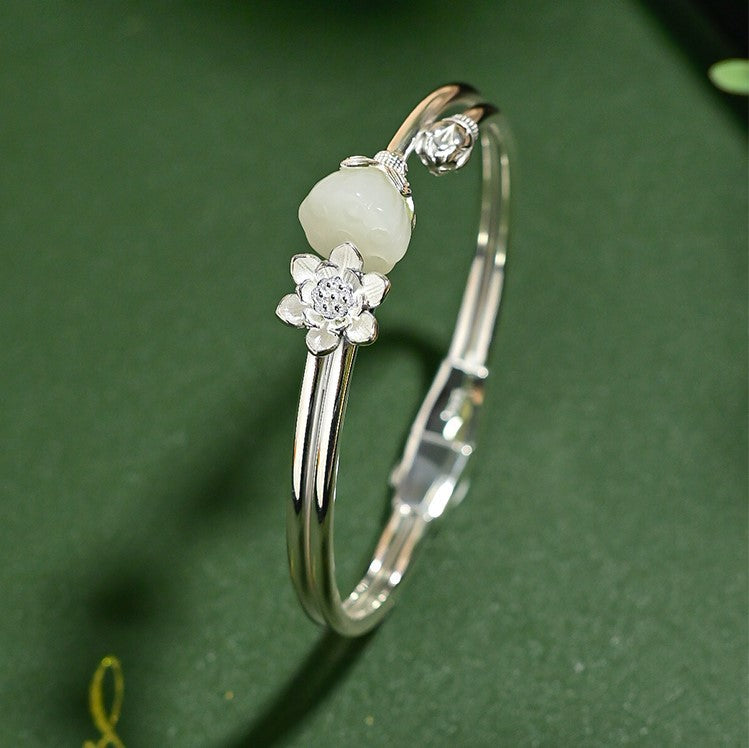 Lotus and Hotan Jade lotus seedpod Bracelet - Sterling Silver