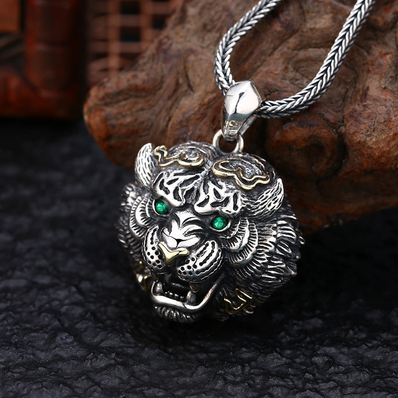 Vintage Green Eye Tiger Pendant Necklace