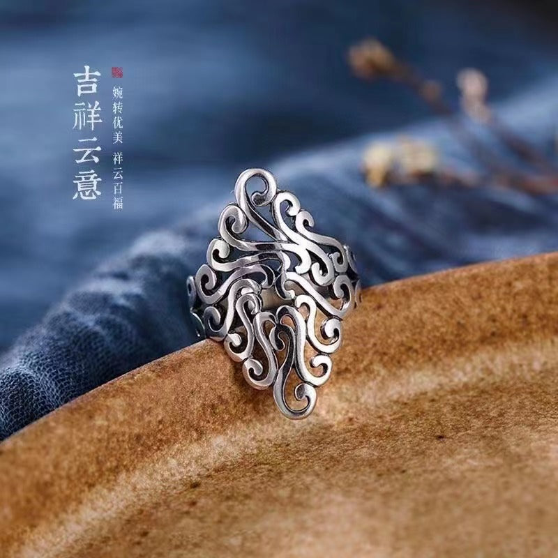 Chinese style auspicious cloud opening ring