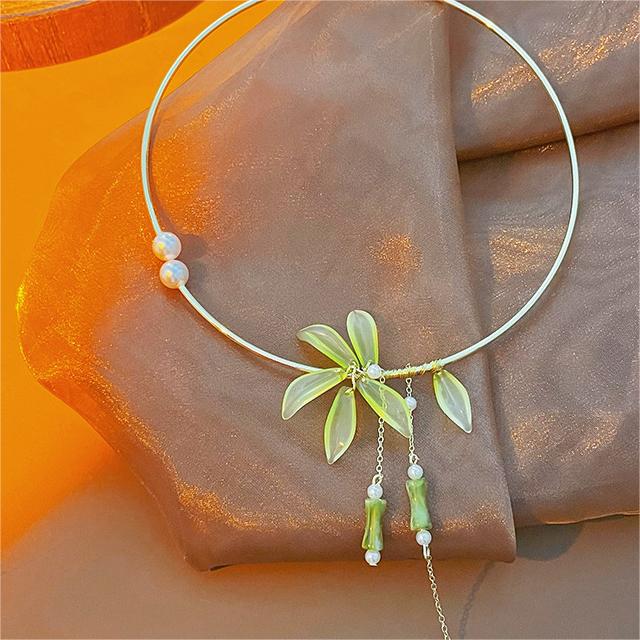 Bamboo Knot Leaf Pearl Collar Necklace