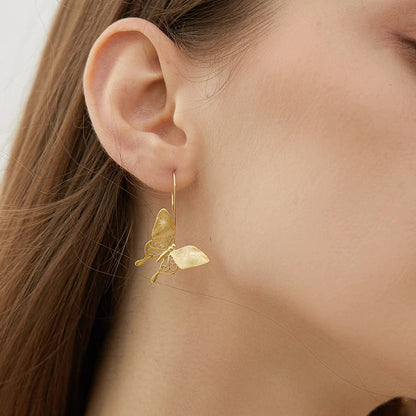 Beautiful hollow and agile butterfly gold earrings