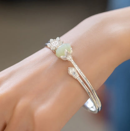 Lotus- und Hotan-Jadelotus-Kapsel-Armband – Sterlingsilber