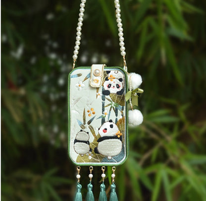 Chinoiserie-Stil, original antike Stickerei, Hanfu-Panda-Perlenketten-Quasten-Handytasche