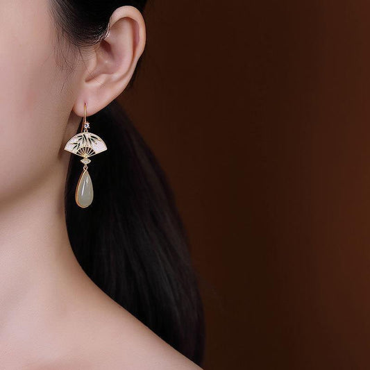 Bamboo leaf fan and Tian jade earrings