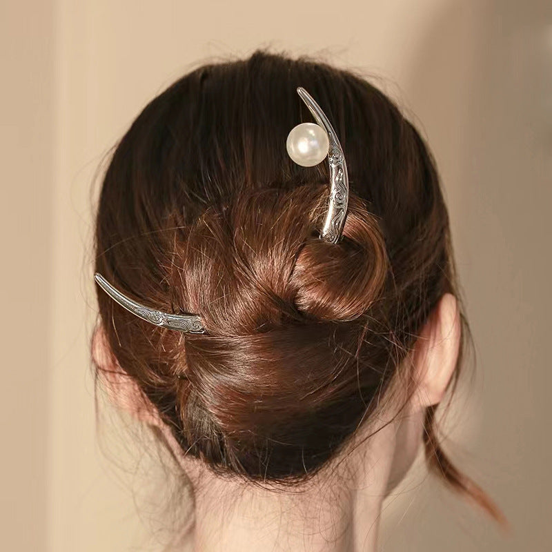 Crescent moon Pearl Hairpin