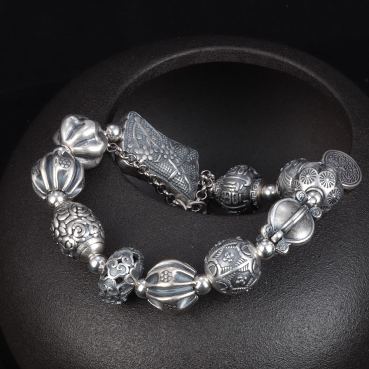 Vintage Heavy Work Pattern Round Beads Ruyi Lock Tassel Bracelet-Sterling Silver