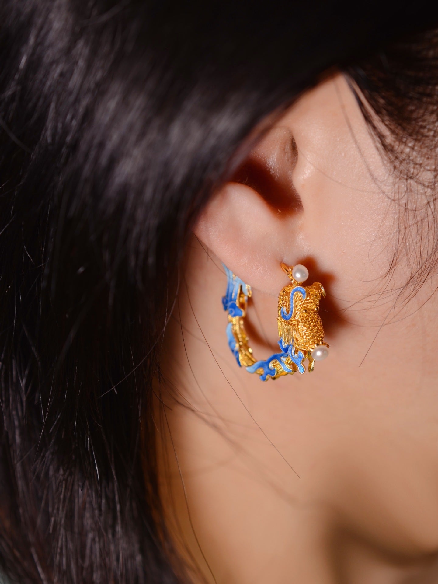 Filigree Burnt Blue Dragon Pearl Earrings