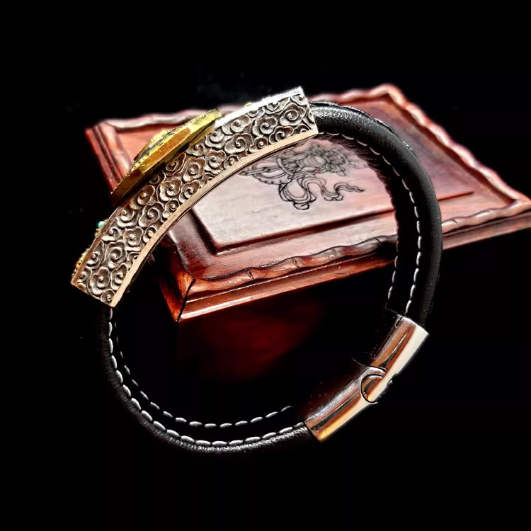 Yang Bagua Leather Bracelet – Rotating Taoist Amulet with Turquoise & Red Agate | Feng Shui Jewelry for Men