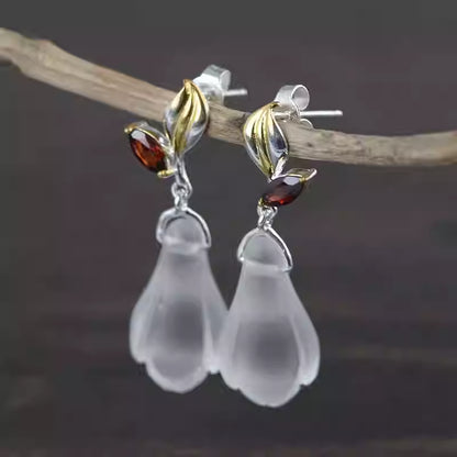 S925 Sterling-Silber Magnolien-Ohrringe – Vergoldete weiße Kristall-Ohrstecker für Frauen | Eleganter Blumenschmuck